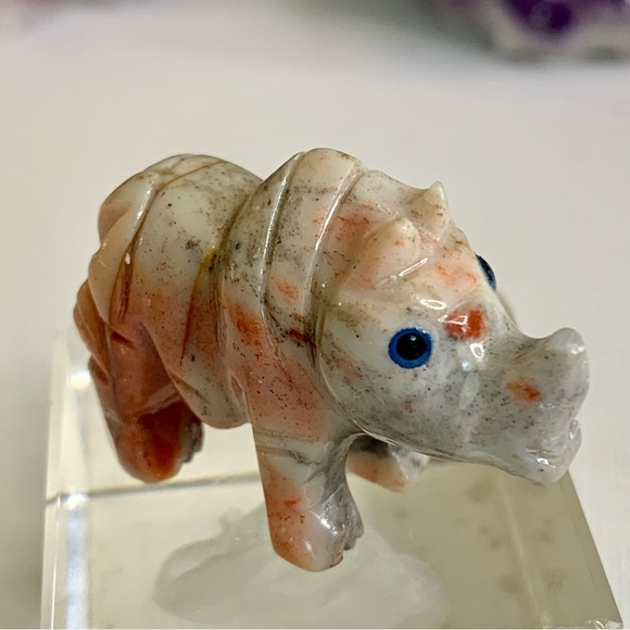 Miniature RHINO Stone Carving Mini Figurine Steatite Soapstone Animal Figure 1.5 - Picture 6 of 12